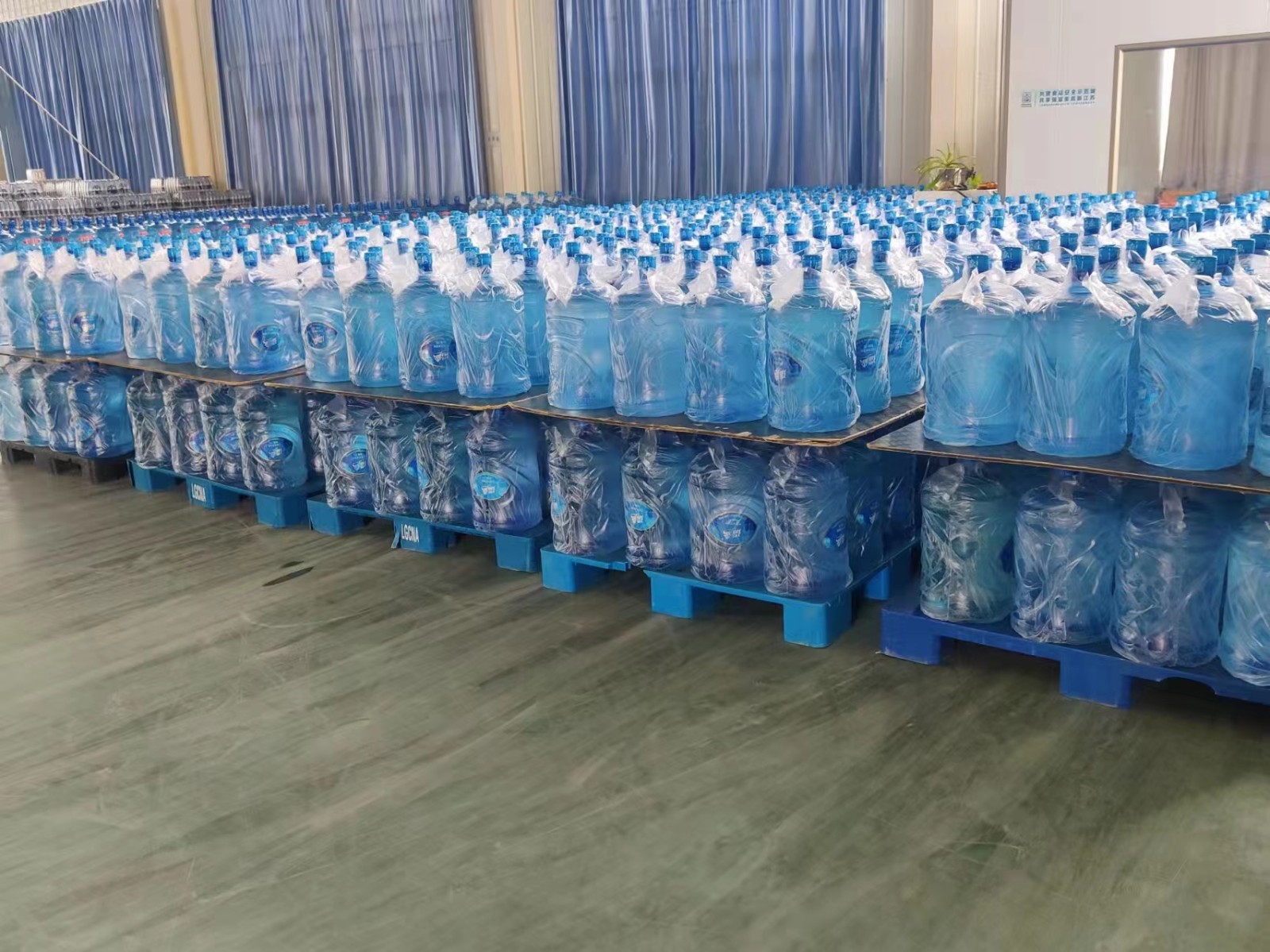 建邺区桶装水批发